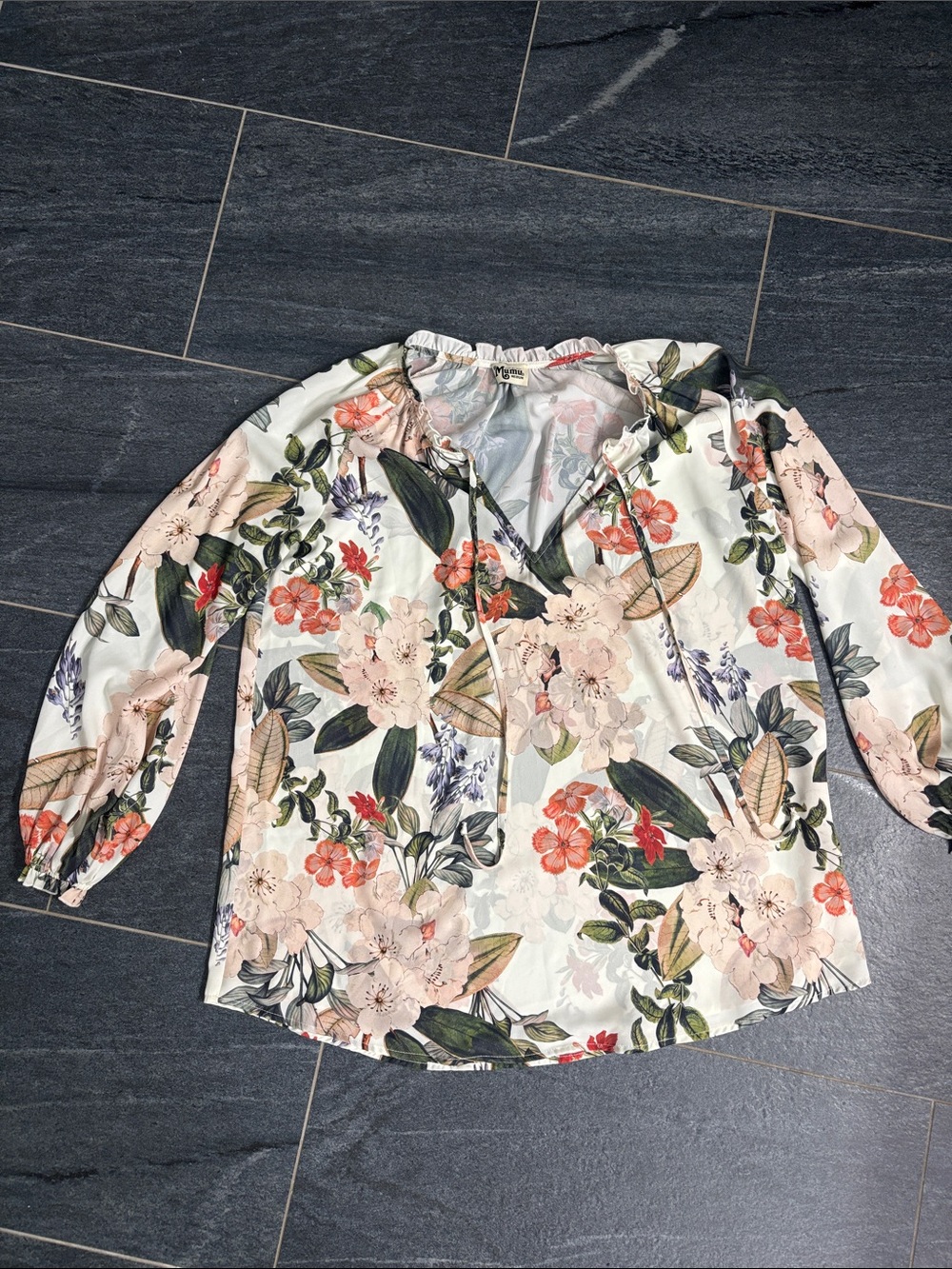 SMYM 2016esque Floral blouse